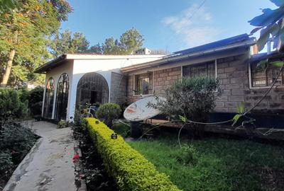 4 Bed House with En Suite at Kerarapon Drive - 2