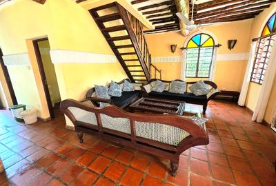 3 Bed Villa with Swimming Pool in Diani - 2