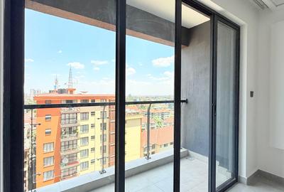 1 Bed Apartment with En Suite in Lavington