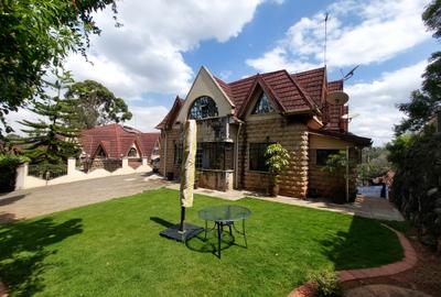 5 Bed Townhouse with En Suite at Lavington Road