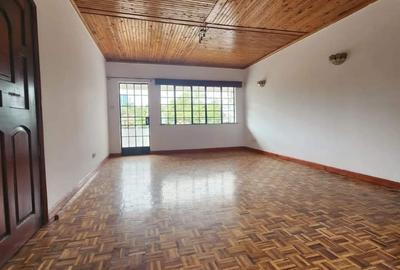 3 Bed Apartment with En Suite in Rhapta Road - 2