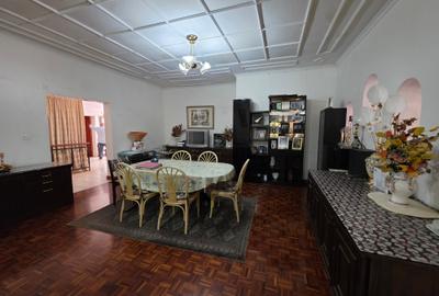 5 Bed House with Staff Quarters in Lavington