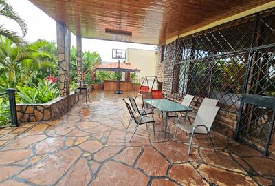 5 Bed House with En Suite in Kitisuru