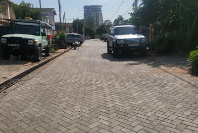 3 Bed House in Buruburu - 2