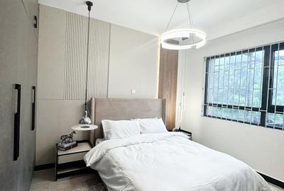 2 Bed Apartment with En Suite in Lavington - 4