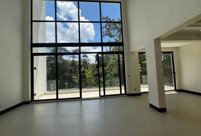 6 Bed Villa with En Suite in Kitisuru - 4