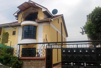 5 Bed House in Banana - 2