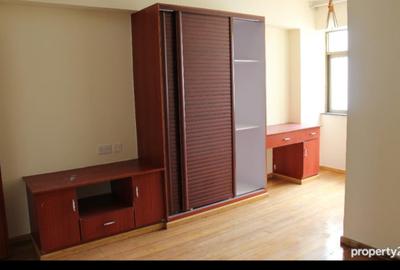 4 Bed Apartment with En Suite in Kilimani