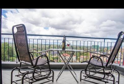 3 Bed Apartment with En Suite at Parklands - 4