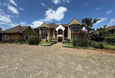 5 Bed Townhouse with En Suite in Runda
