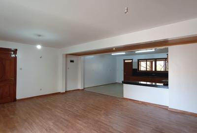 3 Bed Apartment with En Suite at Church Rd - 2