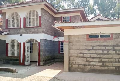 5 Bed House with Garden in Karen