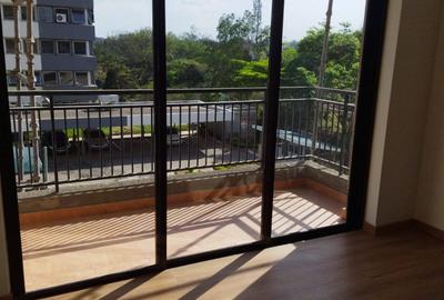 1 Bed Apartment with Swimming Pool in Garden Estate - 3
