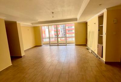 3 Bed Apartment with En Suite in Kilimani - 2