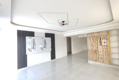 3 Bed House with En Suite in Kamakis - 4