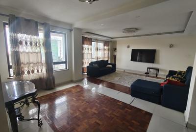 3 Bed Apartment with En Suite in Kilimani - 2