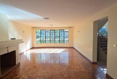 5 Bed Townhouse with En Suite in Kileleshwa - 2