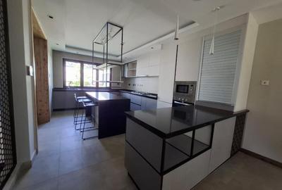 5 Bed Townhouse with En Suite in Lavington