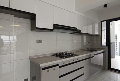 2 Bed Apartment with En Suite at Westlands - 3