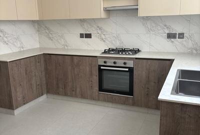 3 Bed Apartment with Gym at Brookside