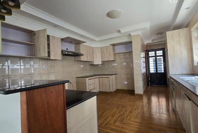 4 Bed House with En Suite in Kiambu Road - 4