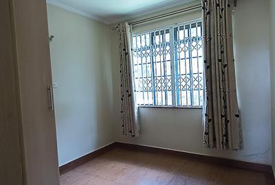 5 Bed Townhouse with En Suite in Kiambu Road