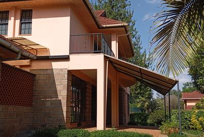 4 Bed House with En Suite at Glory Rd - 2