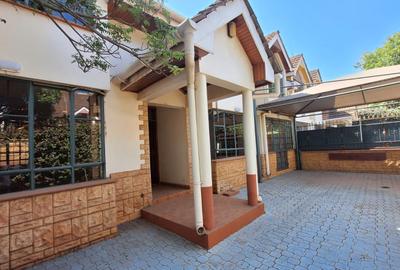 4 Bed Townhouse with En Suite at Lavington