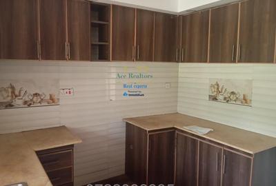 3 Bed Apartment with En Suite at Lavington - 4