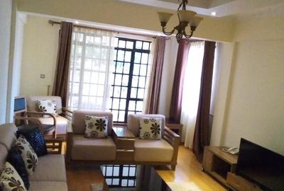 Serviced 2 Bed Apartment with En Suite in Nyari