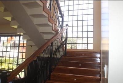 4 Bed Townhouse with En Suite in Kiambu Road - 3