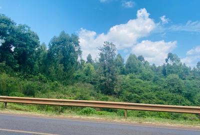 100 ac Land at Kenol-Murang’A Highway