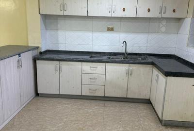 2 Bed Apartment with En Suite at Kilimani Hurlingham - 3