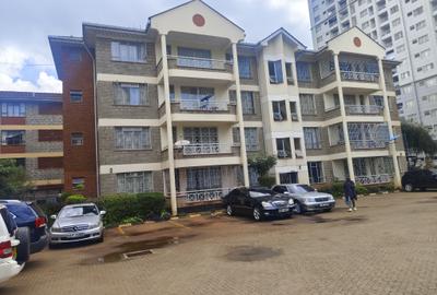3 Bed Apartment with Swimming Pool in Kilimani - 3