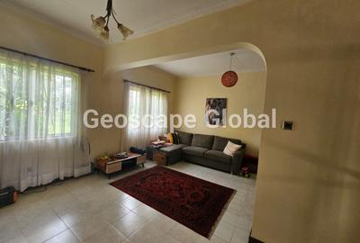 5 Bed House with En Suite in Spring Valley