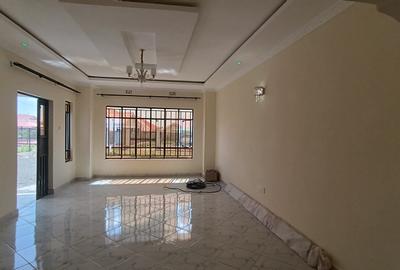 Serviced 3 Bed Apartment with En Suite at Acacia