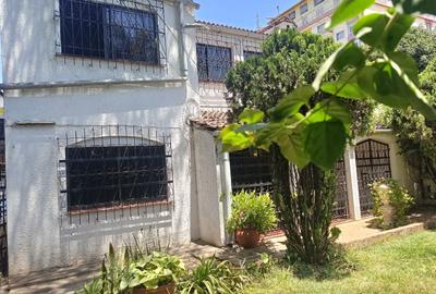 4 Bed Villa with En Suite at Kilimani - 2