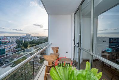 Serviced 3 Bed Apartment with En Suite at Brookside Drive - 4