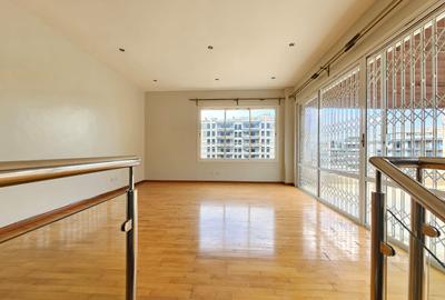 3 Bed Apartment with En Suite in Kileleshwa
