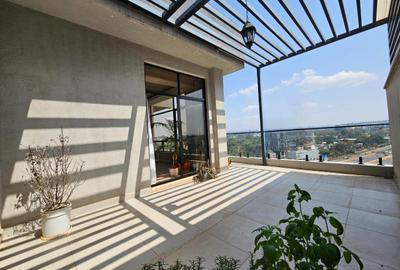 b1635281-b513-44bc-8f65-d697f54a4c70