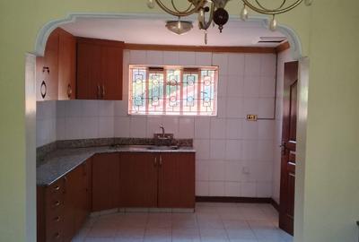 4 Bed House with En Suite in Muthaiga - 4