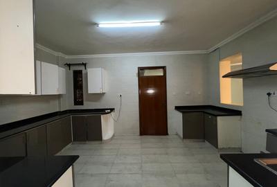 3 Bed Apartment with En Suite at Mandera Road - 3