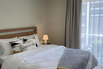 Furnished 3 Bed Apartment with En Suite in Riverside - 2