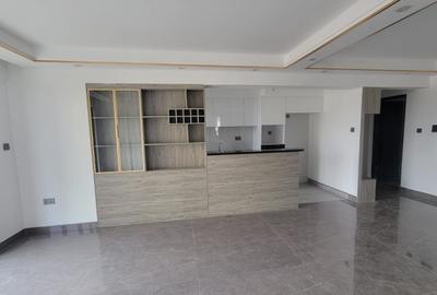 2 Bed Apartment with En Suite in Kilimani - 3