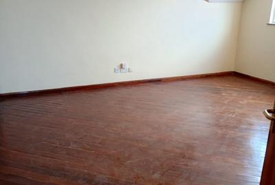 4 Bed Apartment with En Suite at Gichugu Road - 3