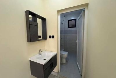 3 Bed Apartment with En Suite at Beach Road