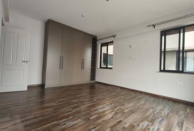 2 Bed Apartment with Backup Generator in Kileleshwa