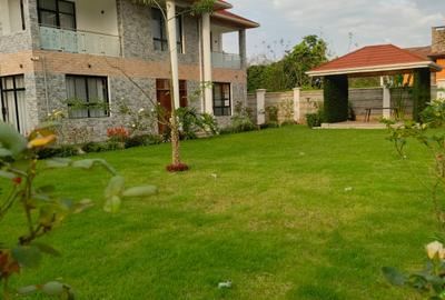 3 Bed House with En Suite in Nyari