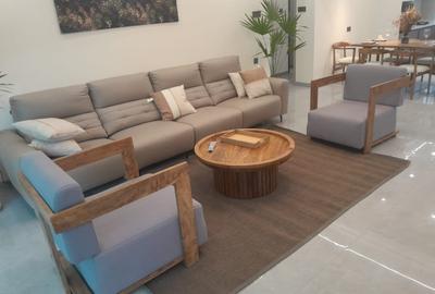 2 Bed Apartment with En Suite in Kilimani - 2