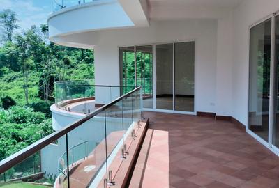 4 Bed Apartment with En Suite in Muthaiga - 4